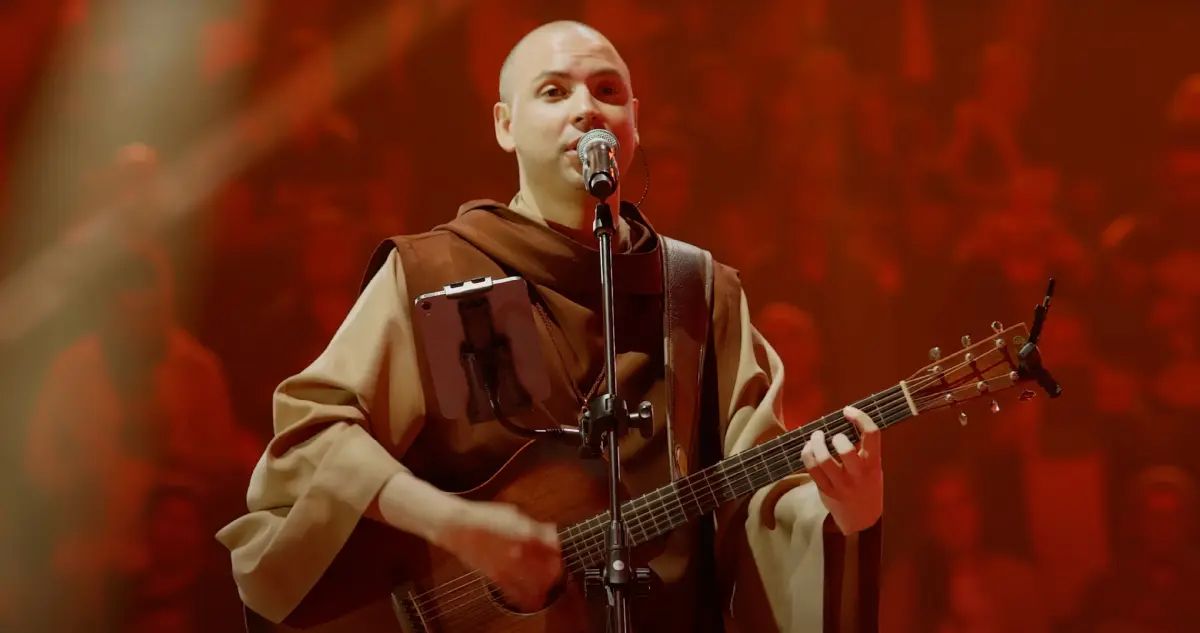 Frei Gilson transforma Barretos: 60 mil pessoas rezam em noite histórica sem bebida alcoólica