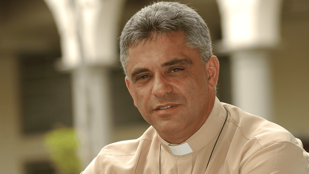 Vaticano dá novo passo na causa de beatificação de Padre Léo