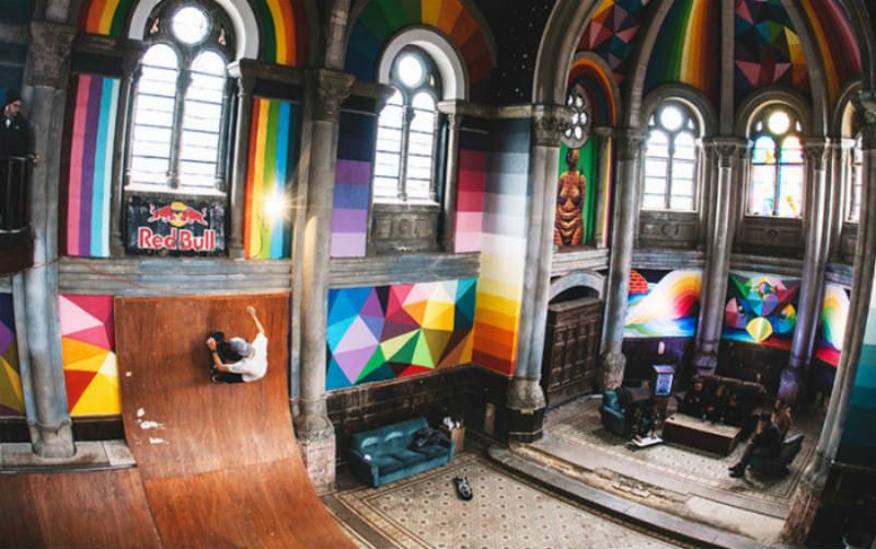 8 belas igrejas que se tornaram estabelecimentos seculares