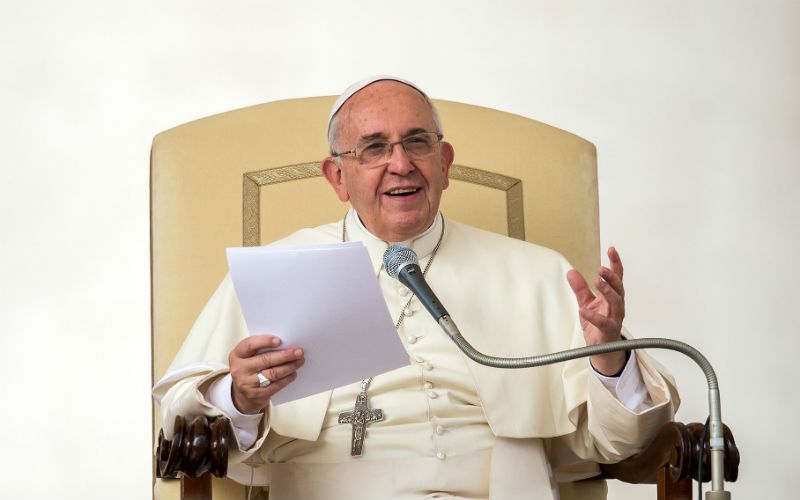 Saiba como enviar uma carta ao Papa Francisco e talvez receber uma resposta!