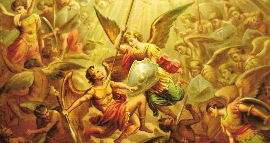 Saiba como foi a batalha entre São Miguel e Lúcifer, segundo Pe. Fortea