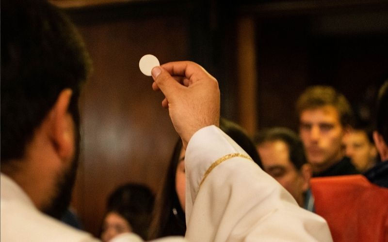 Presidente da Conferência de bispos alemães diz que não nega Eucaristia a protestantes