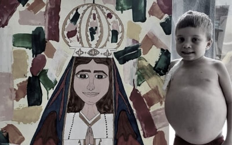 Morre Daniel, pequeno artista criador de "Nossa Senhora dos Rins"