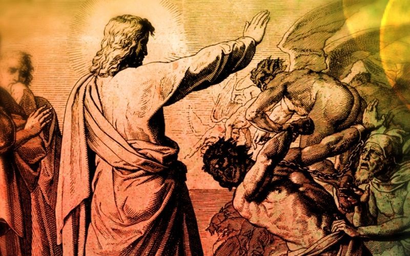 Exorcista revela pequena oração que faz os demônios fugirem instantaneamente