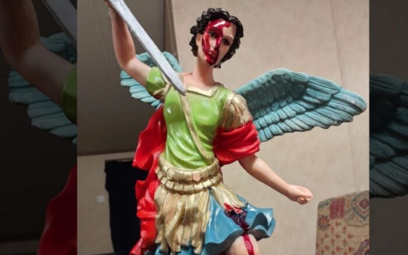 Arquidiocese esclarece sobre suposto sangue que escorre da imagem de São Miguel