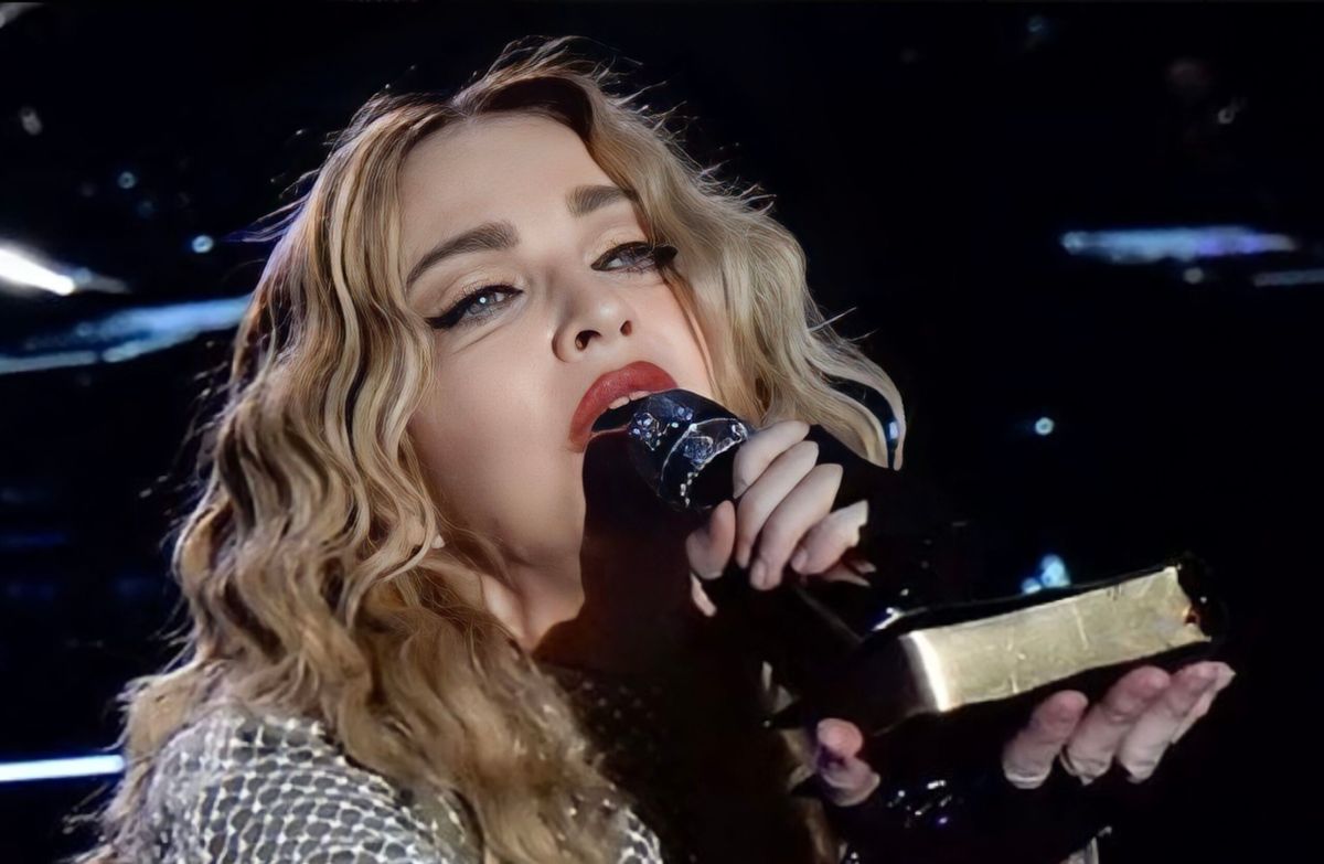 Madonna ofende a fé católica com nova paródia de Jesus e da Virgem Maria