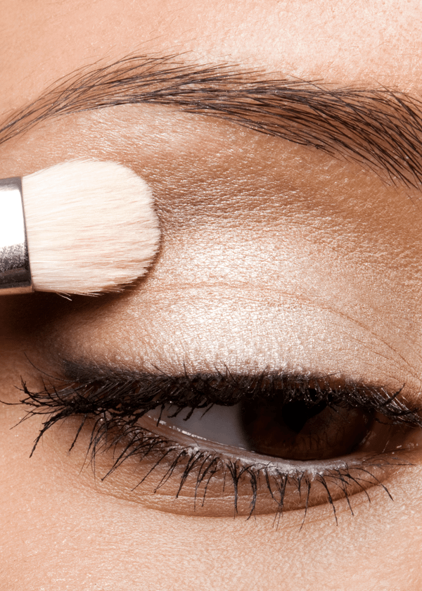 Long Lasting Eyeshadow: The Best Eye Primer For Oily Lids