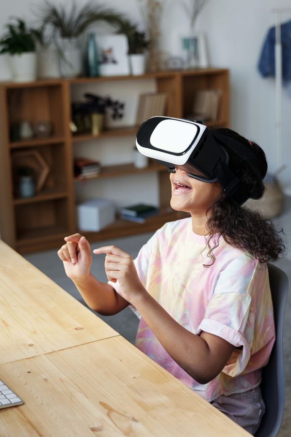 A Beginner's Guide to Virtual Reality Headsets