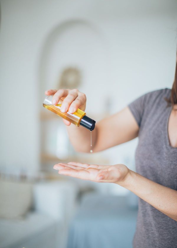 How To Warm Up Massage Oil (Without Setting Your Home On Fire)