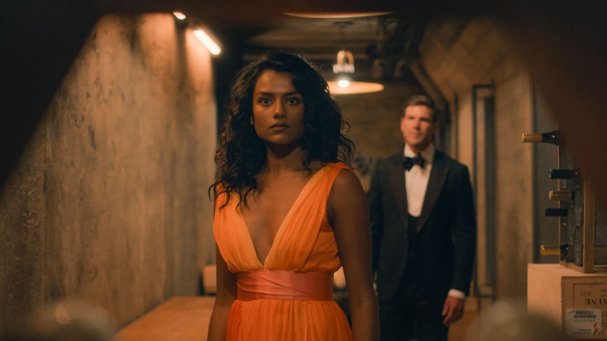 ‘This Tempting Madness’ is a Tense Psychological Thriller Weakened by a Lazy Final Act