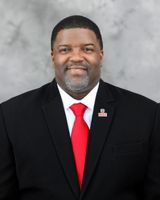 Antonio C Davis