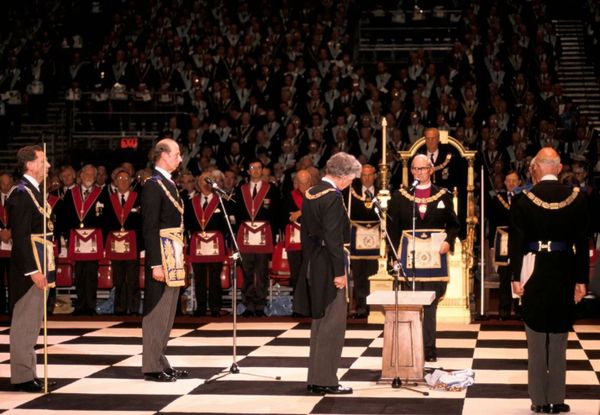 London's Metropolitan Police Orders Officers to Confess Masonic Membership in Bold Push for Transparency