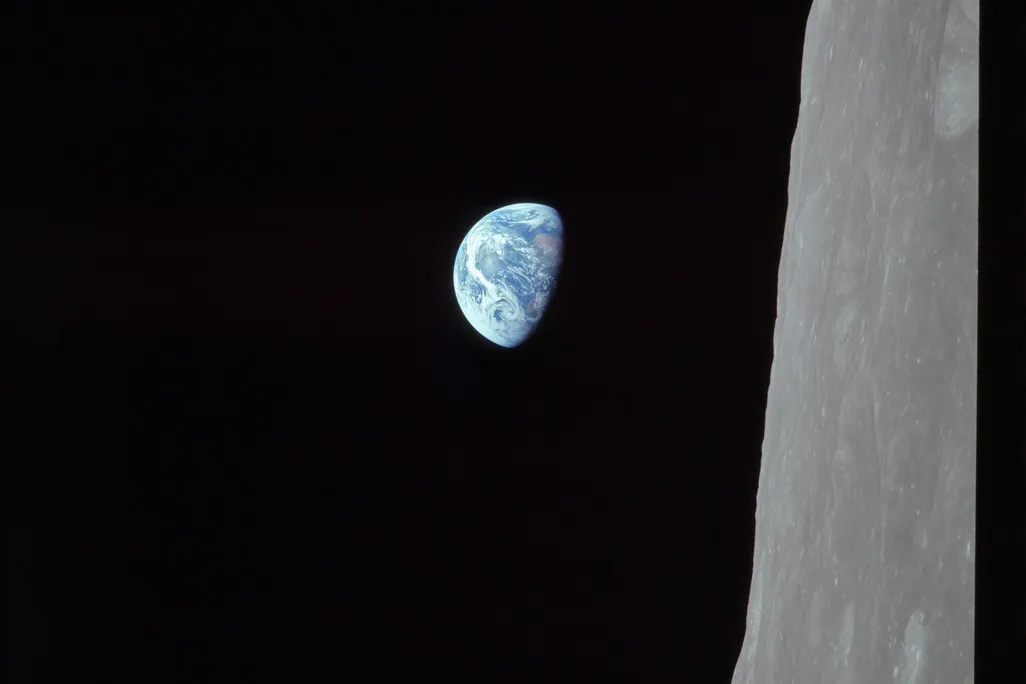 Who actually took the famous Earthrise photo?