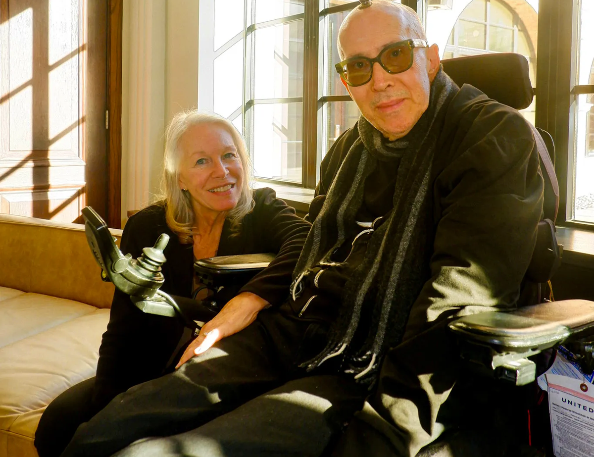 A quadriplegic makes music with his brain implant