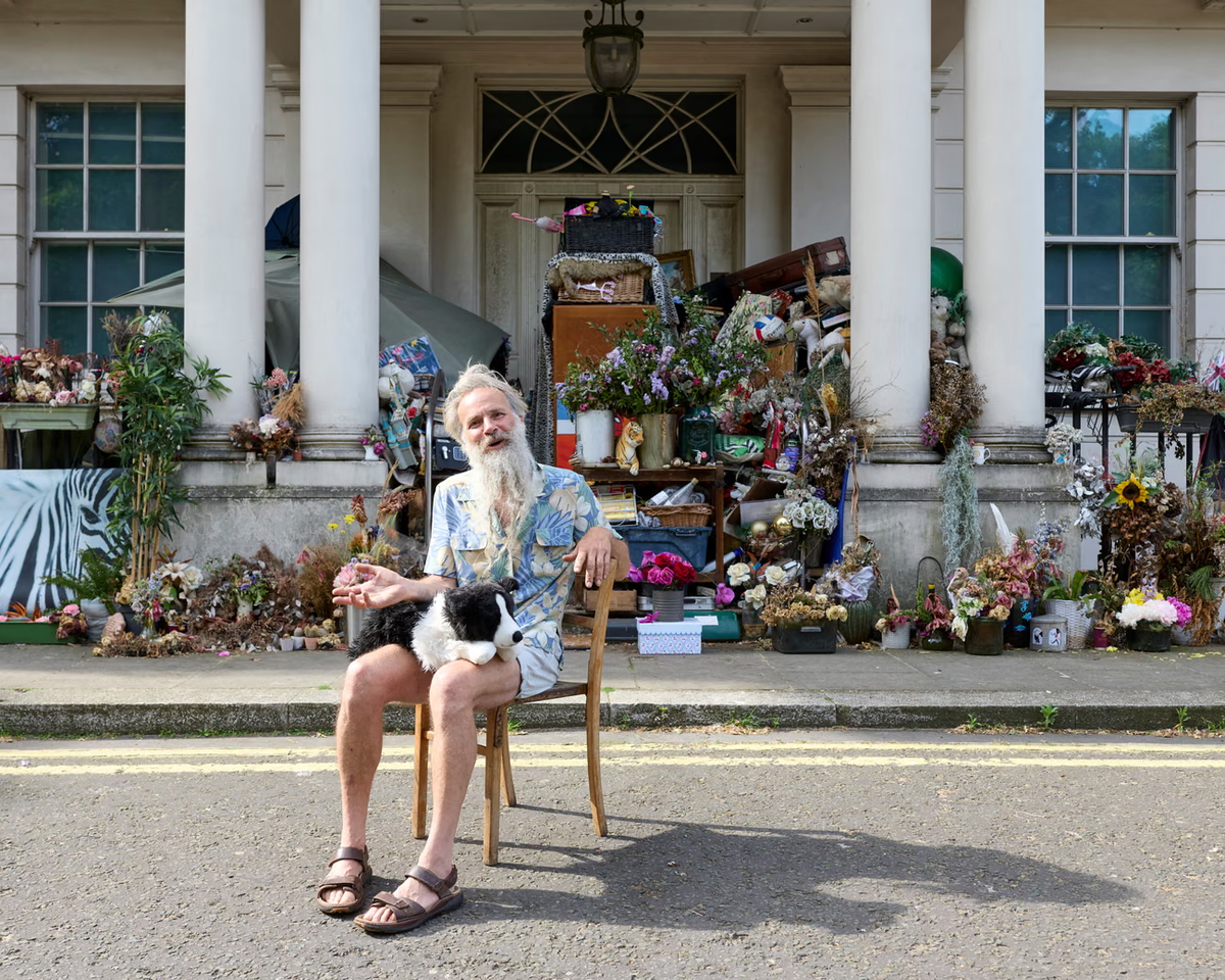 This British mansion has one resident who lives on the porch