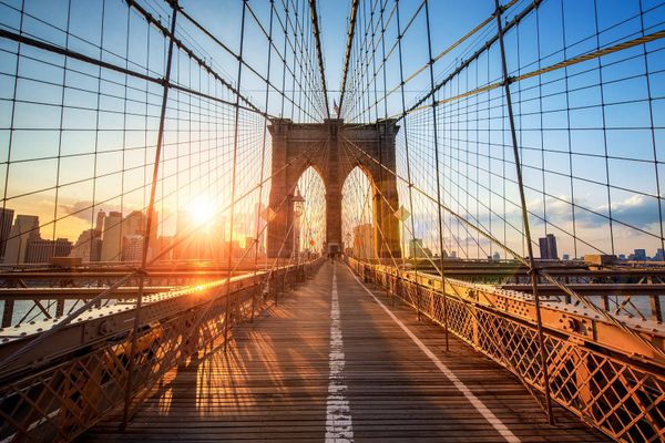 The con artist who sold the Brooklyn Bridge
