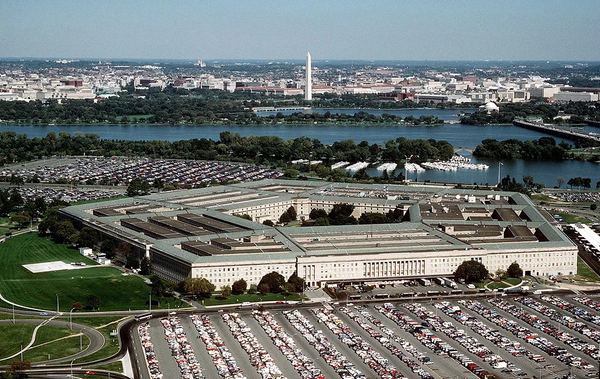 You can tell war is imminent by the Pentagon's pizza orders