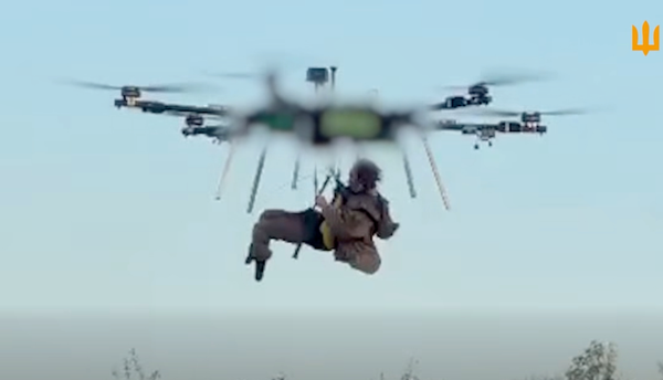 Ukraine used a drone to rescue a wounded soldier from the front