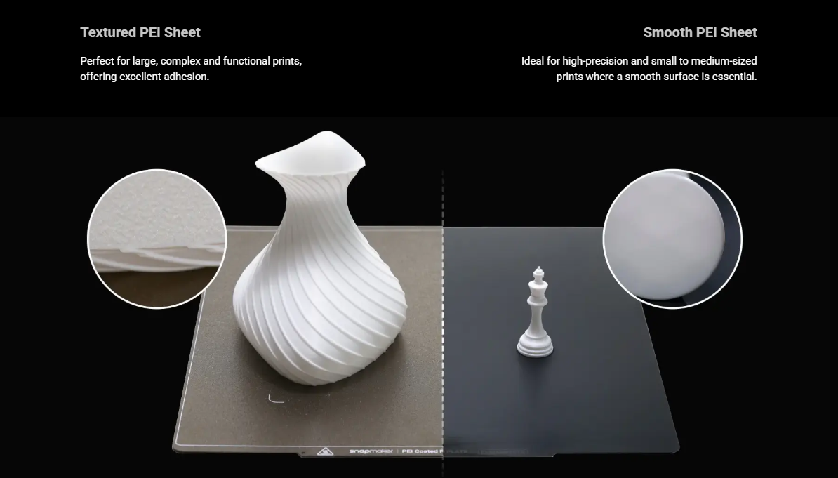 A comparison image showing two build surface options: a textured PEI sheet on the left with a large vase, and a smooth PEI sheet on the right with a small chess piece.