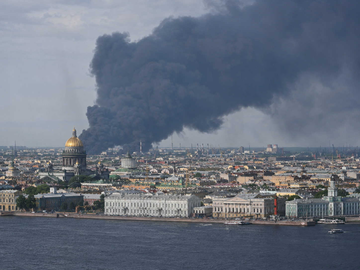 War reaches Putin’s hometown as Ukraine strikes St Petersburg oil hub