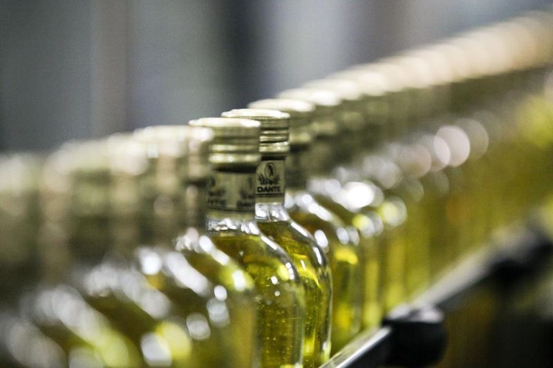 Olive oil's push for the premium shelf