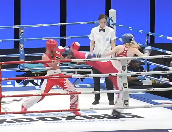 Kaisa Hanson i tæt fight ved VM i Kickboxing