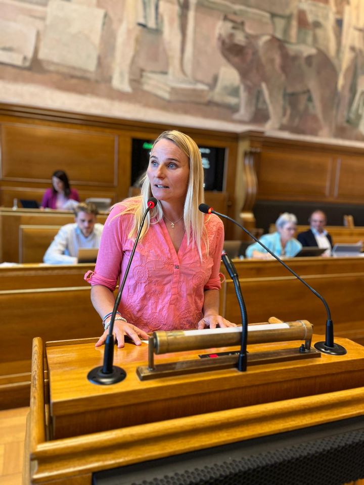 Schwimmgutscheine polarisieren