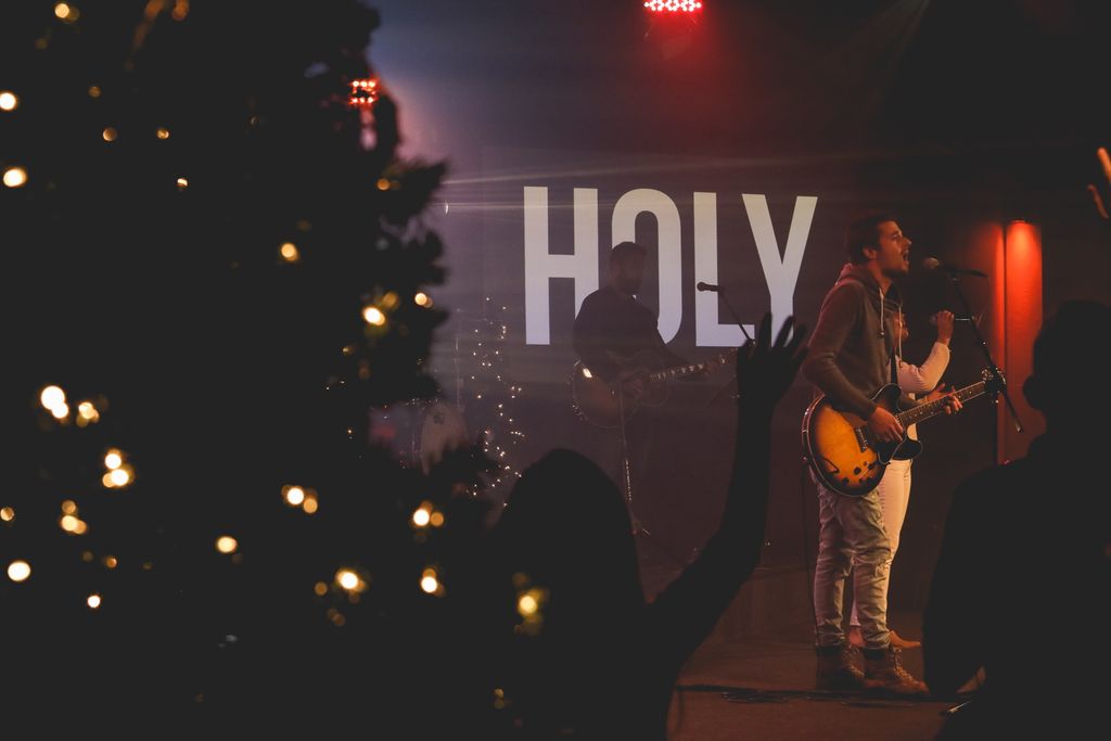 Afbeelding van: Holy Shit (1)