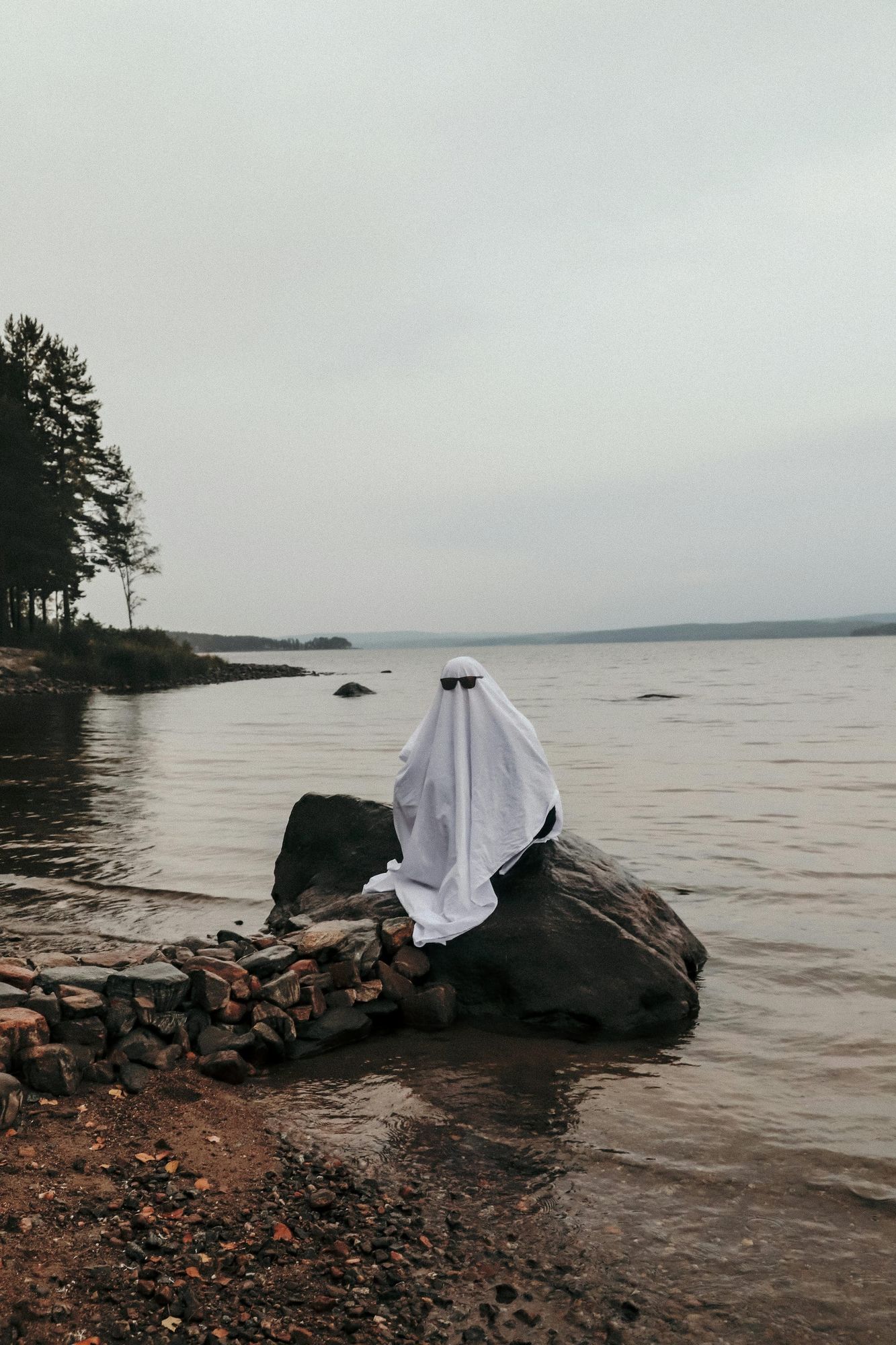 The Goodbyes and Hellos of Death Work