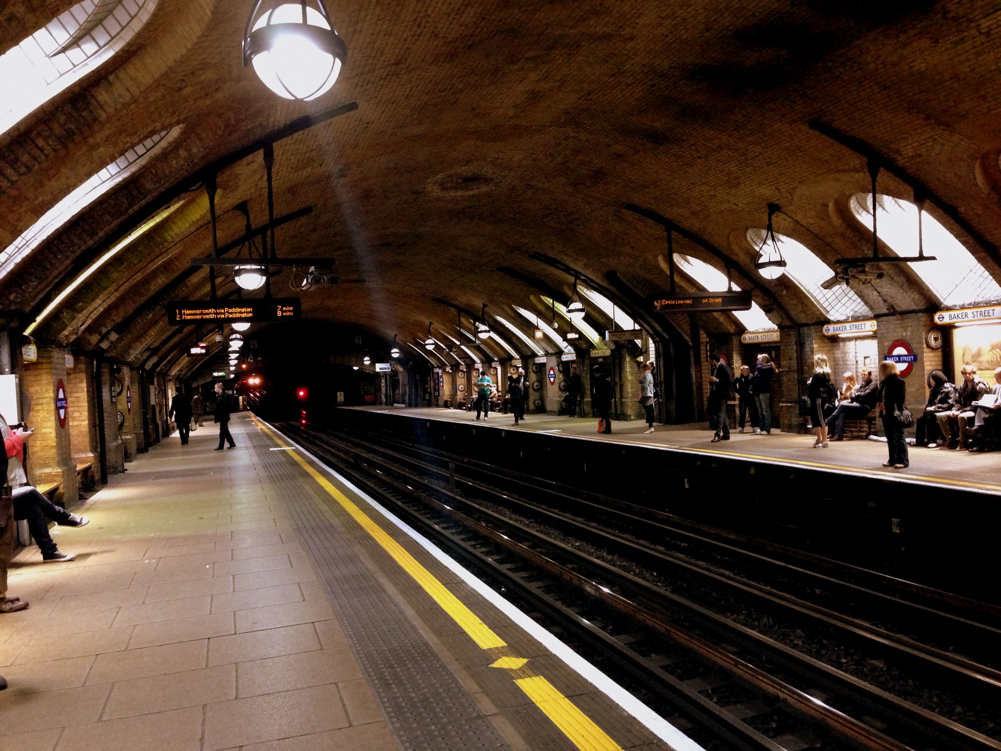 Le vieux quai pavé de Baker Street