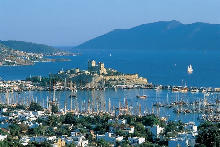 Top 5 des villes à visiter en automne en échange de maison Bodrum