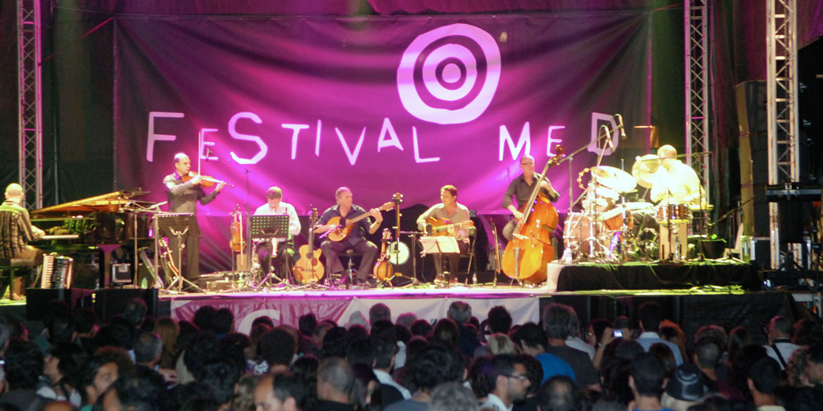 comm485_1200x600_saving_festivalmed