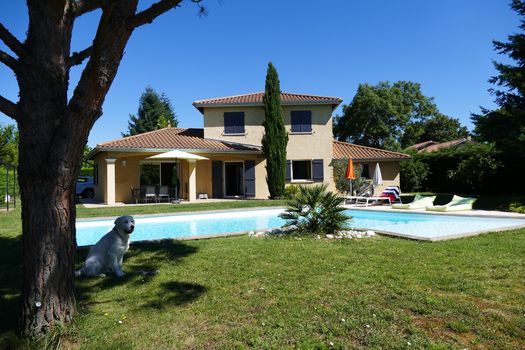 Echange maison avec piscine