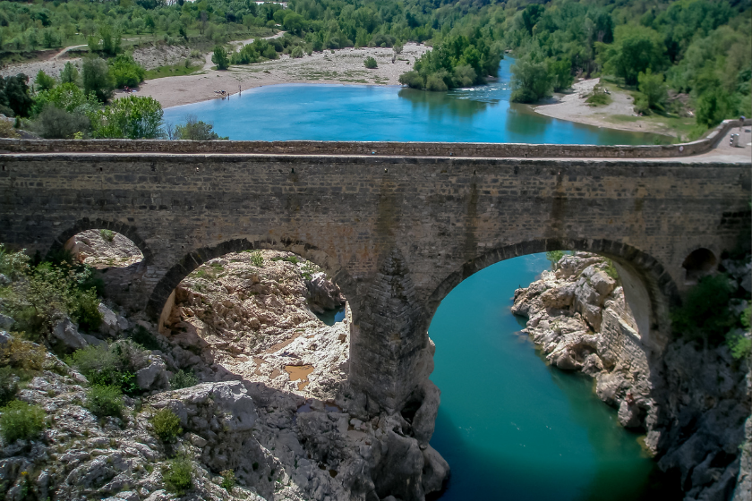 Visiter-en-famille-le-Languedoc-Roussillon-Gorges-herault