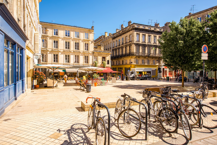 Decouvrir-Bordeaux-Echange-de-maison-economique-authentique