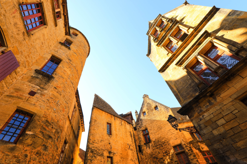 Destinations vacances juillet en France Sarlat