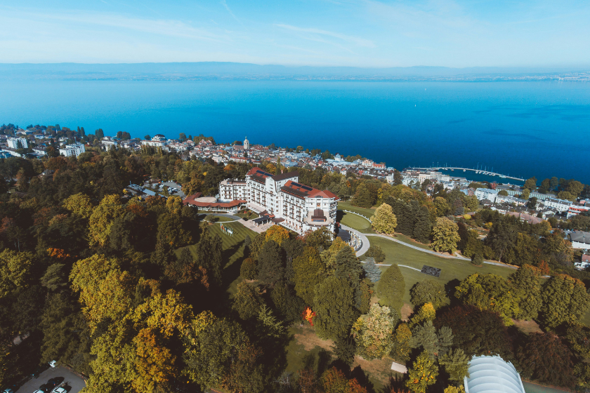 Plus belles villes autour du lac léman Evian les Bains