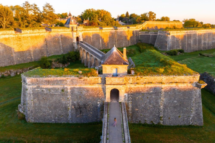 villes autour de bordeaux