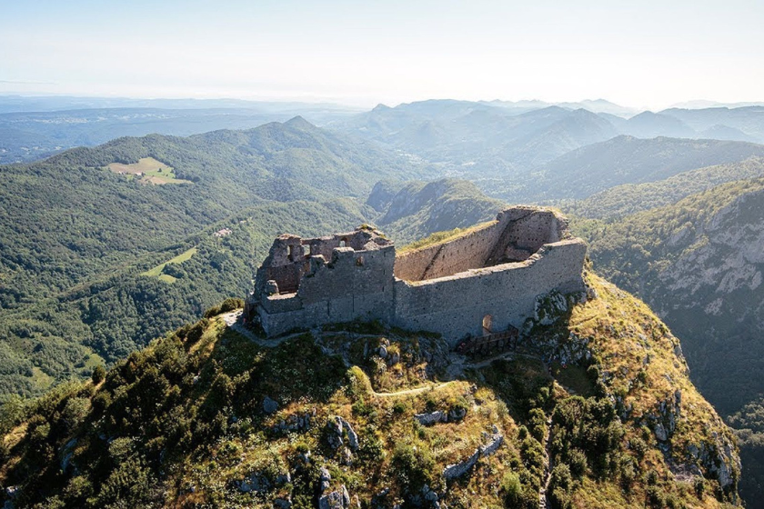 plus beaux châteaux de France Château de Montségur