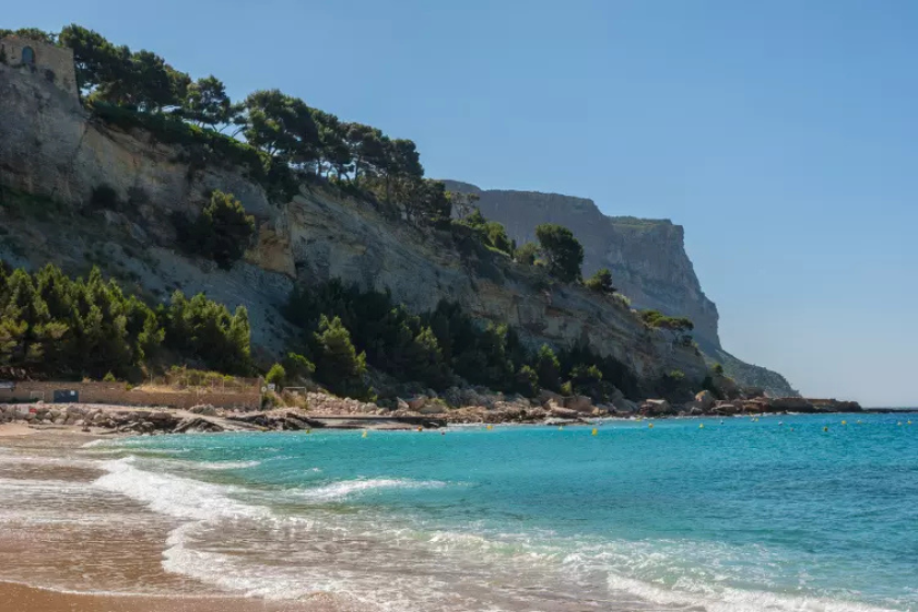 Les plus belles plages de Marseille La Plage de la grande mer à Cassis