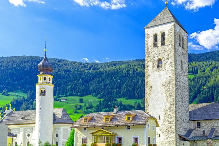 op 10 des plus beaux villages des Dolomites San Candido