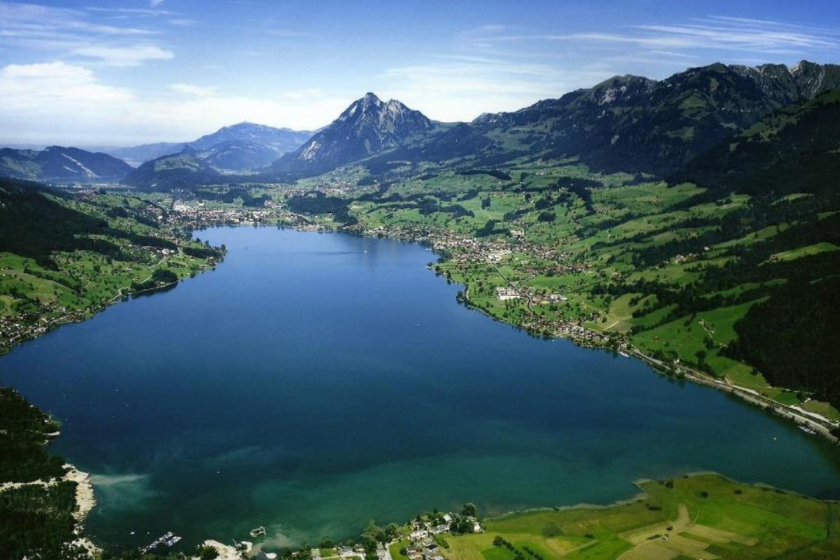Plus beaux lacs de Suisse Lac de Sarnen