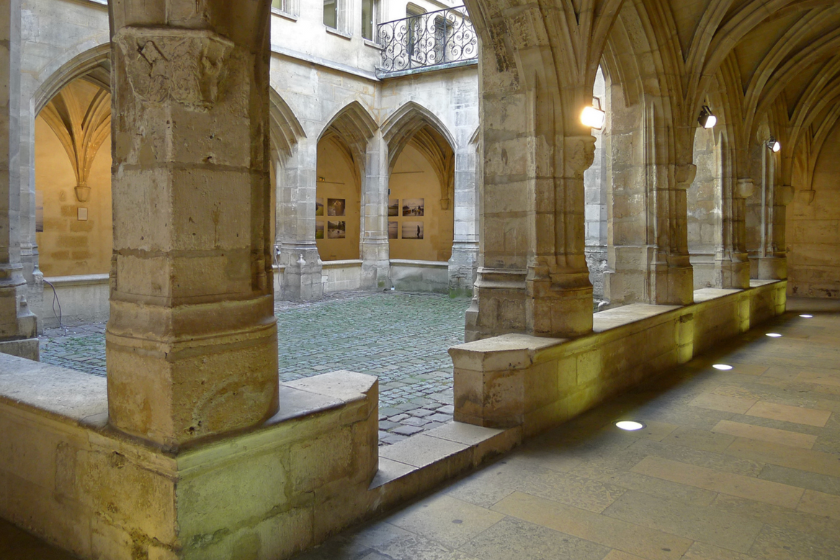 Paris la nuit Le Marais
