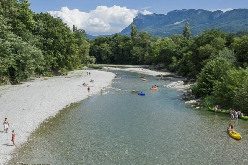 Top 10 des plus beaux lacs et lieux de baignade de la Drôme La Rivière Drôme Saillans