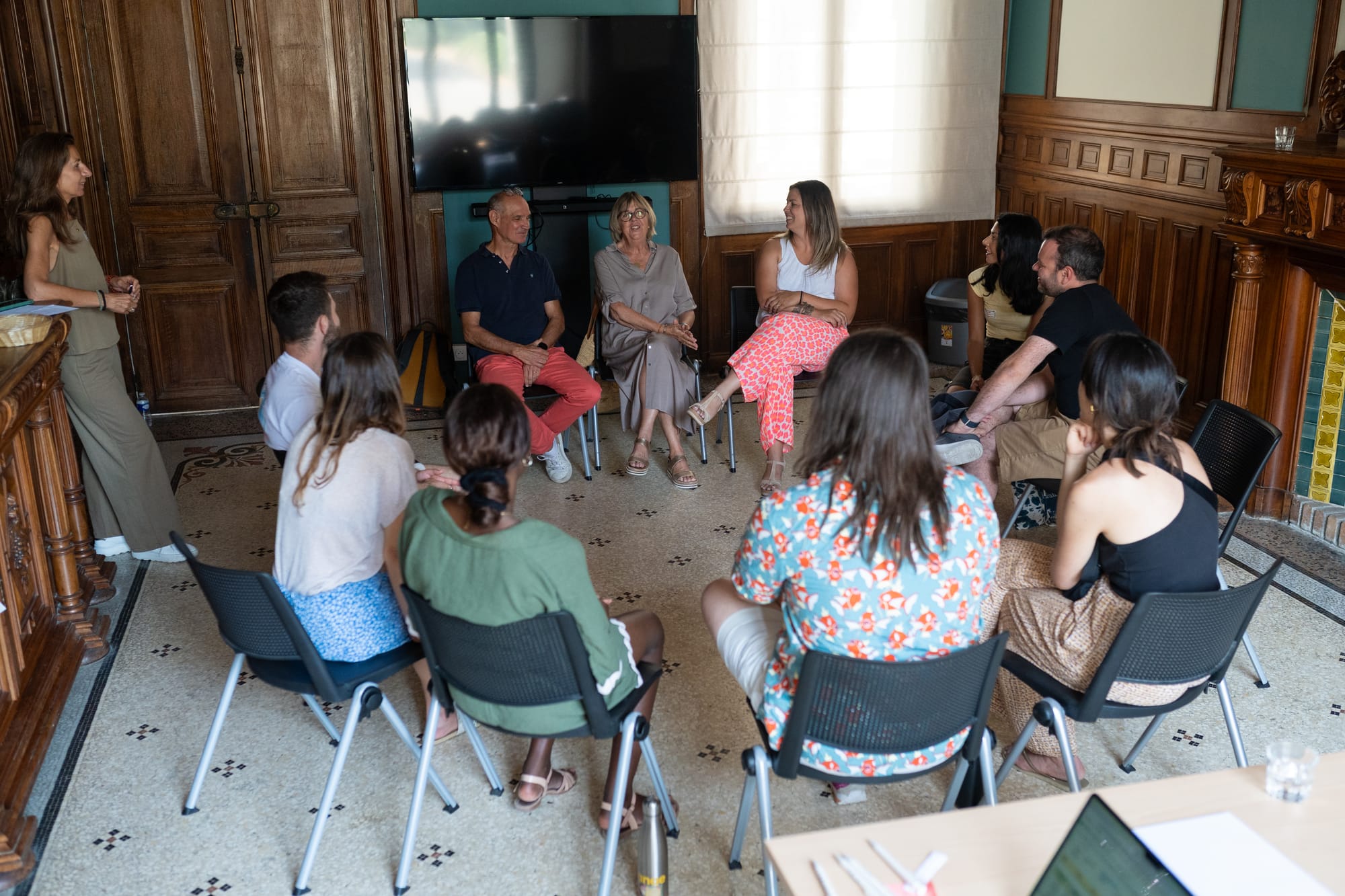 HomeExchange - Evolution identité de marque - Discussions avec la communauté