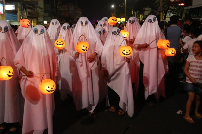Halloween à travers le monde Philippines le Pangangaluluwa