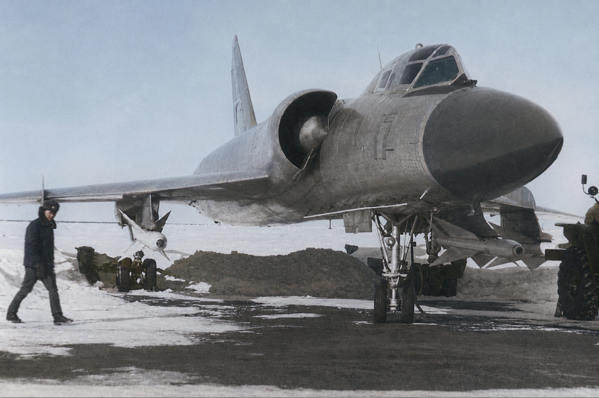 R-4/ K-80/ AA-5 Ash