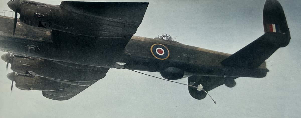 Inflight Refuelling During the Second World War