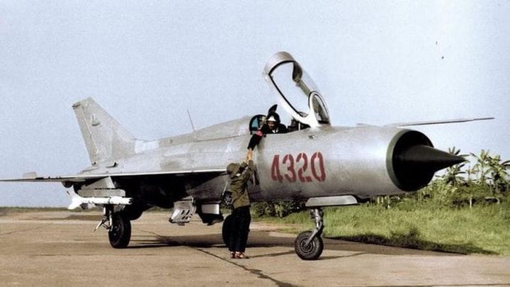 R-3/ K-13/ AA-2 Atoll