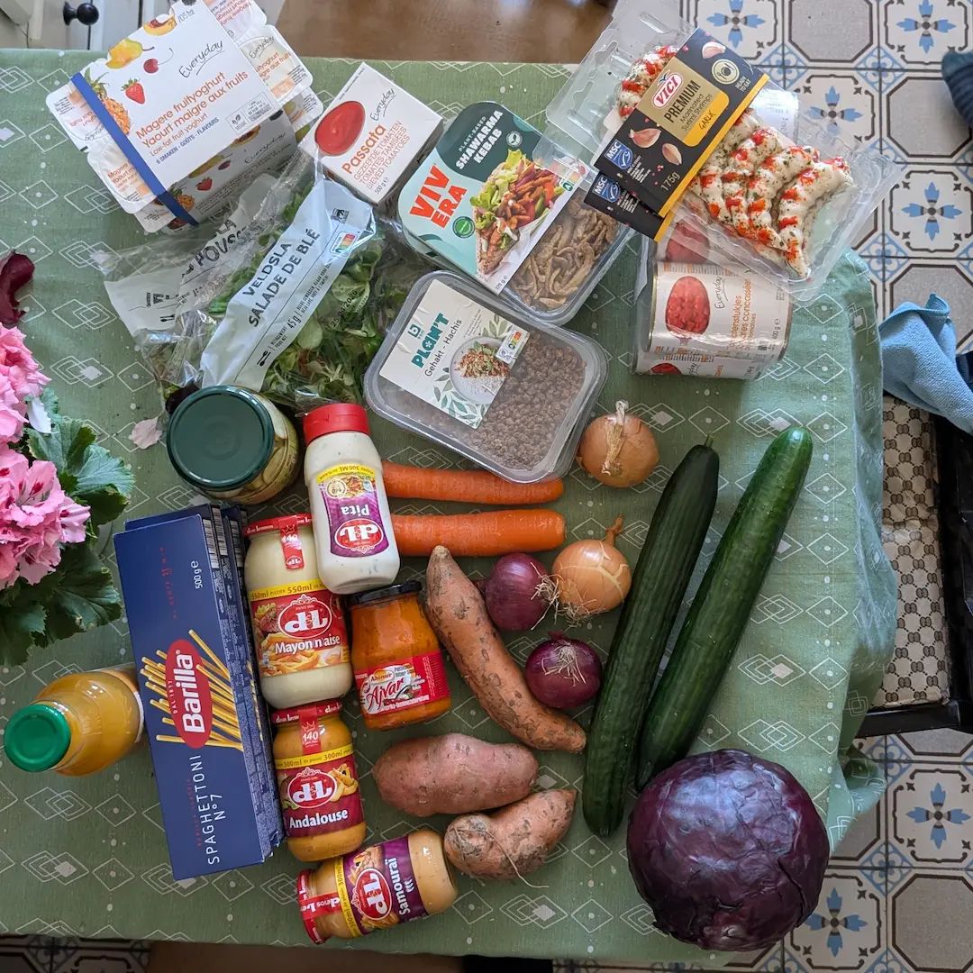 Weekly meal plan │ €25.86 │ 11-15 May 2026